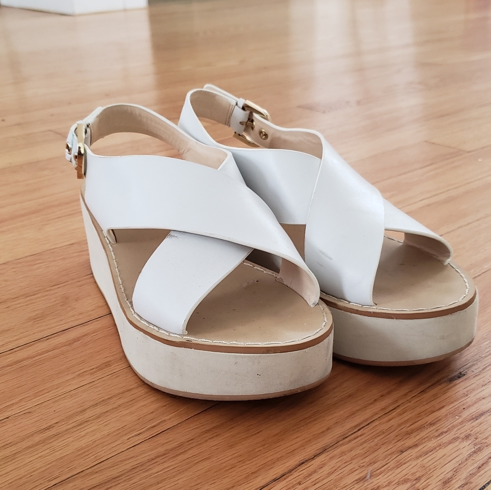 Zara Women Flat White Platform